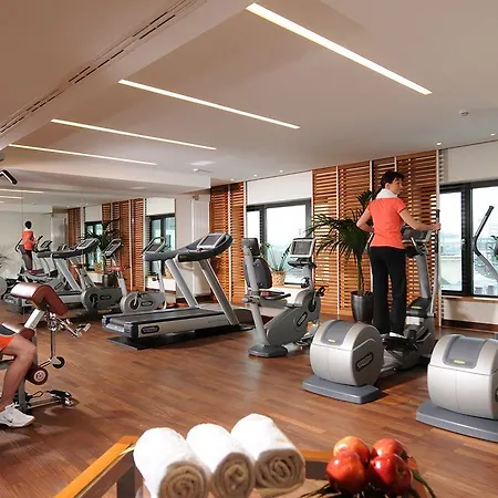 Hotell Novotel Am Tiergarten 4*