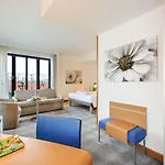 Novotel Am Tiergarten 4* ברלין