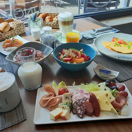 Novotel Am Tiergarten Otel 4*